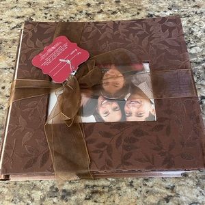 2 brand new photo albums